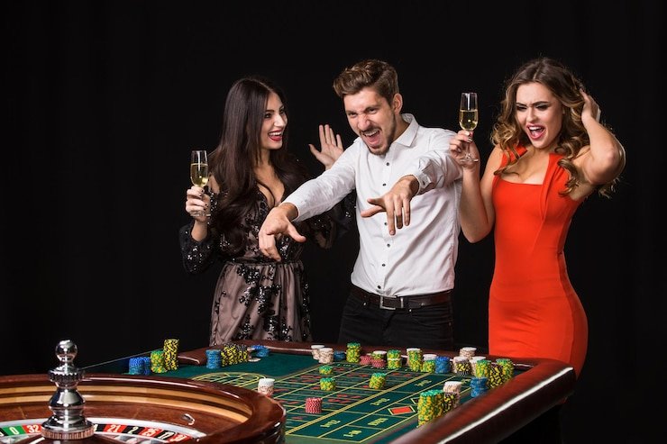 Tampilan kombinasi kartu AduQ dari pair hingga high card